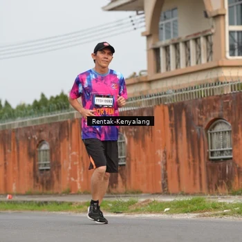 Runner Photo 7609117