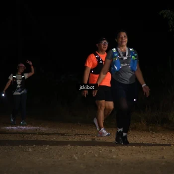 Runner Photo 7609142