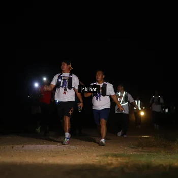 Runner Photo 7609181