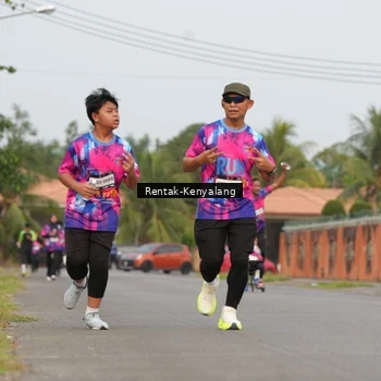 Runner Photo 7609204