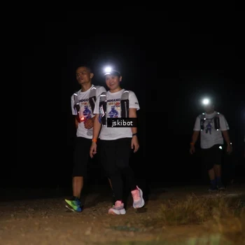 Runner Photo 7609215