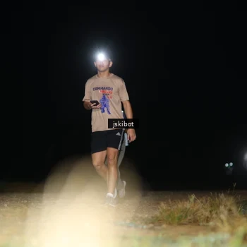 Runner Photo 7609246
