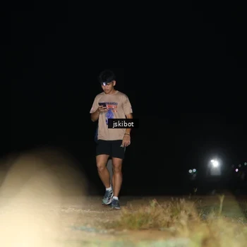 Runner Photo 7609256