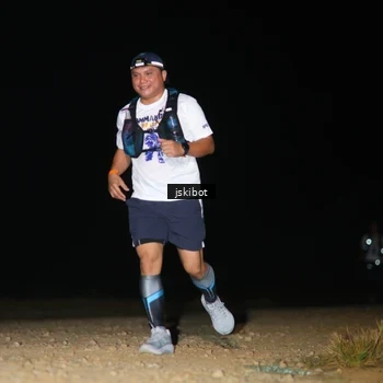 Runner Photo 7609265