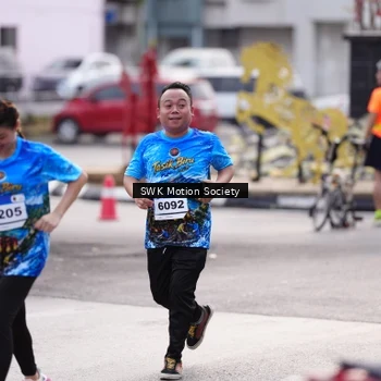 Runner Photo 7609284
