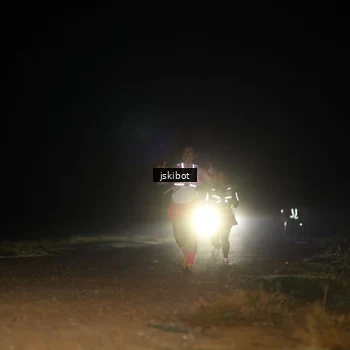 Runner Photo 7609304