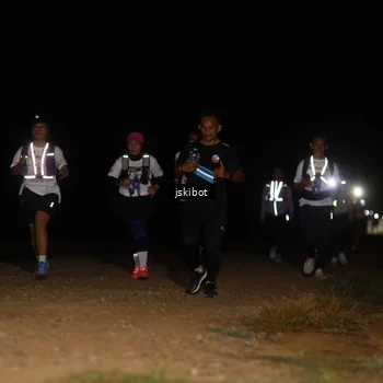 Runner Photo 7609324