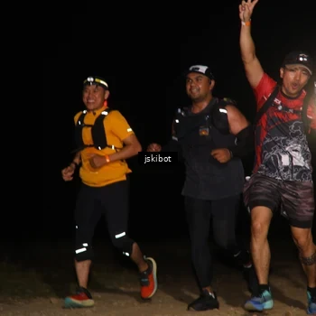 Runner Photo 7609337