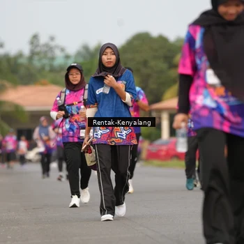 Runner Photo 7609350