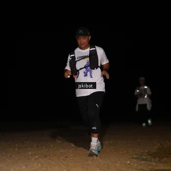 Runner Photo 7609368