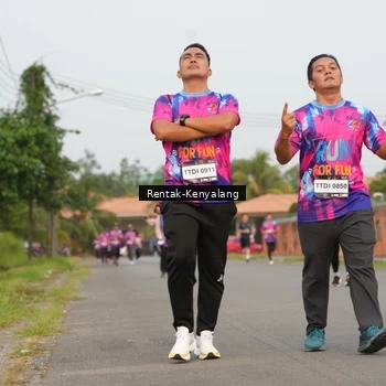 Runner Photo 7609369