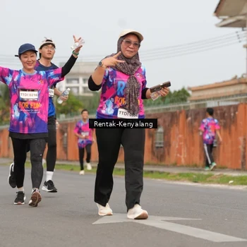 Runner Photo 7609370