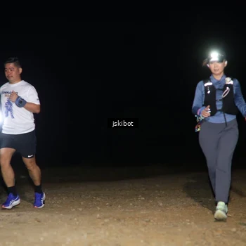 Runner Photo 7609372