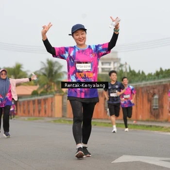 Runner Photo 7609381
