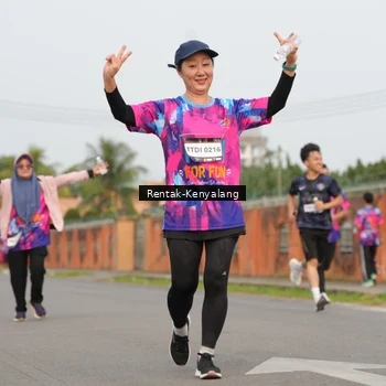 Runner Photo 7609396