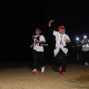 Runner Photo 7609416
