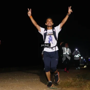Runner Photo 7609417