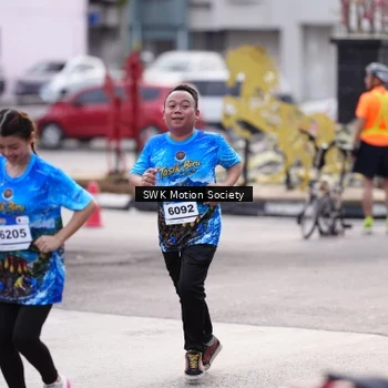 Runner Photo 7609421