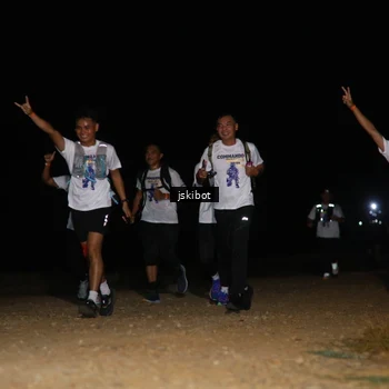 Runner Photo 7609428