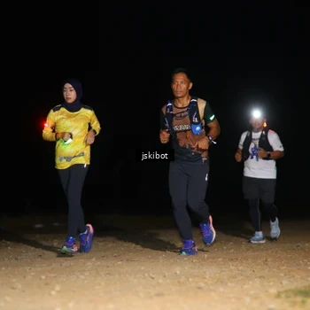 Runner Photo 7609451