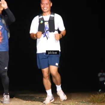 Runner Photo 7609467