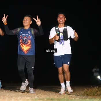 Runner Photo 7609470