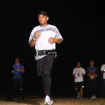 Runner Photo 7609472