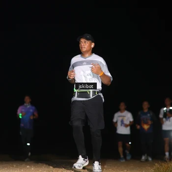 Runner Photo 7609473