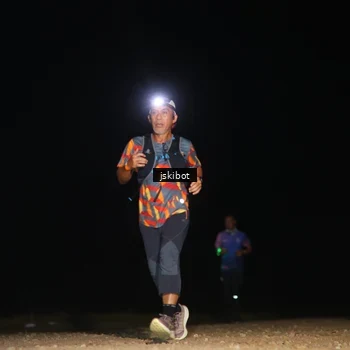 Runner Photo 7609484