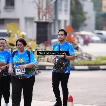 Runner Photo 7609493