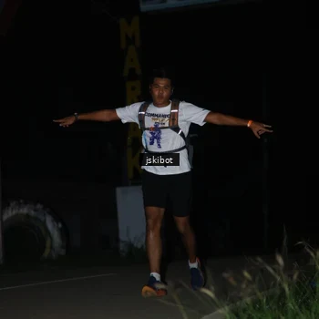Runner Photo 7609516