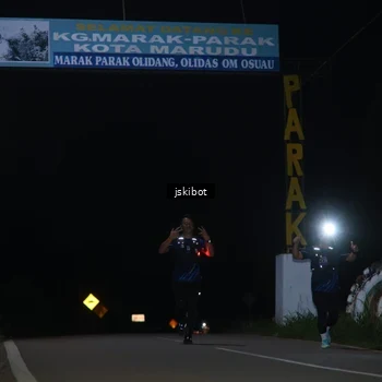Runner Photo 7609551