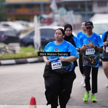 Runner Photo 7609556