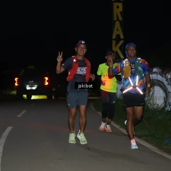 Runner Photo 7609558