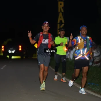 Runner Photo 7609562