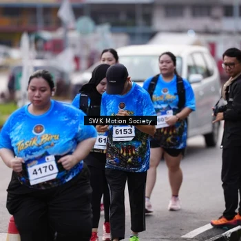 Runner Photo 7609564