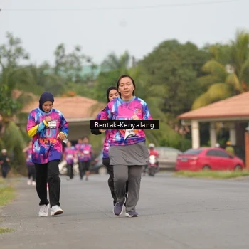 Runner Photo 7609573