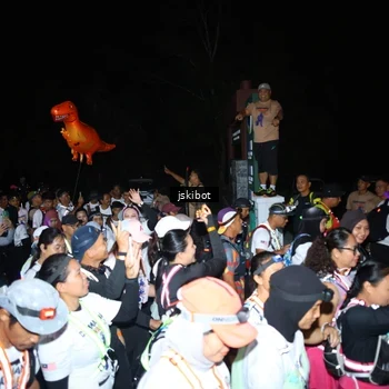 Runner Photo 7609582