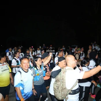 Runner Photo 7609583