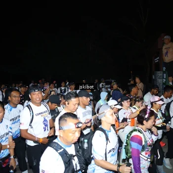 Runner Photo 7609585