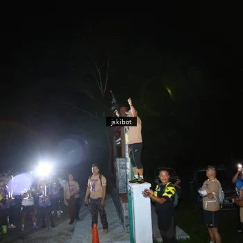 Runner Photo 7609589