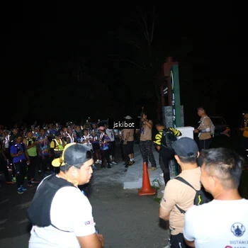Runner Photo 7609594