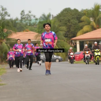 Runner Photo 7609607