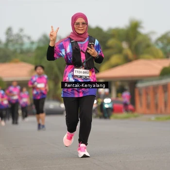 Runner Photo 7609608