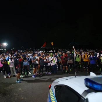 Runner Photo 7609610