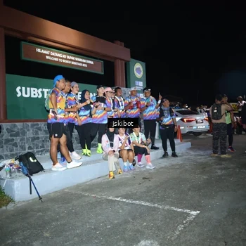 Runner Photo 7609615