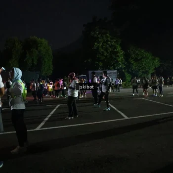 Runner Photo 7609620