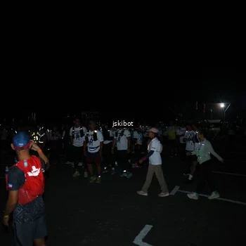 Runner Photo 7609626