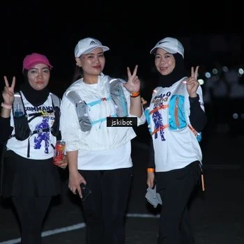 Runner Photo 7609642
