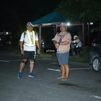 Runner Photo 7609647